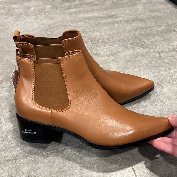 NWOB Blondo Waterproof Ankle Boots Size 11 - Picture 3 of 9